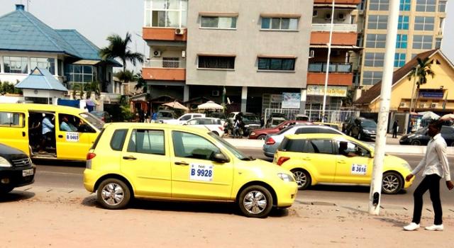 Lutte contre la Covid-19/Kinshasa : La décision de ne transporter que 50 % des passagers annulée