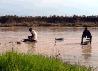 Haut-Katanga : Pollution de la rivière Kinfu Manshi, bientôt la conclusion va tomber