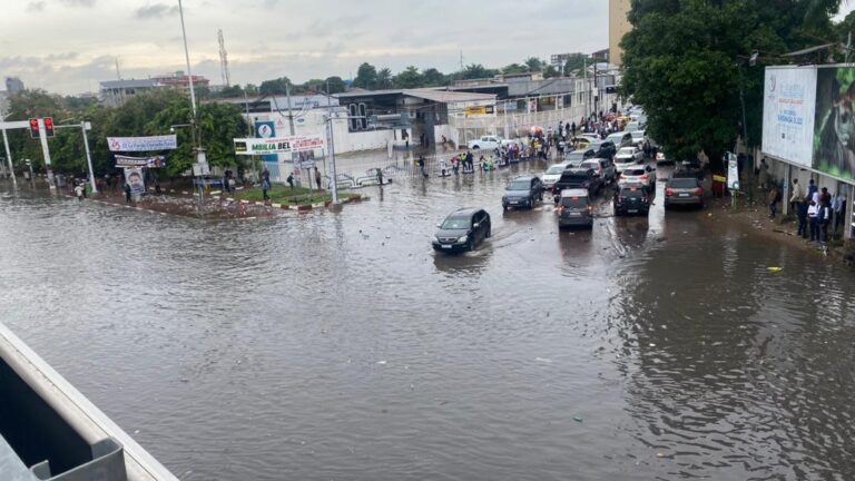 Kinshasa : le non respect des normes urbanistiques, cause première d’inondations à la base des morts innocentes
