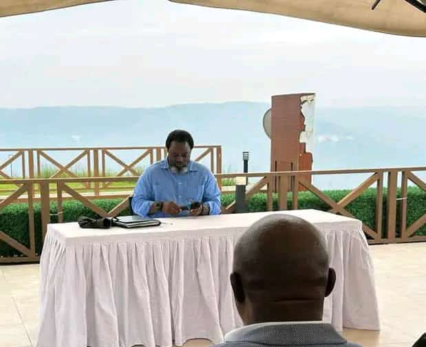 Kingakati : Après échange avec ses lieutenants, Joseph Kabila promet de briser son silence incessamment