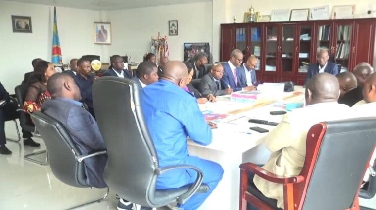 Haut-Katanga : la gestion de l’HGR Sendwe sujet d’une réunion entre le ministre national de la santé et le caucus des députés nationaux
