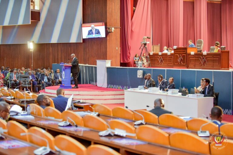Assemblée nationale : le Projet de Budget 2024 présenté et défendu par Sama Lukonde devant les élus du peuple