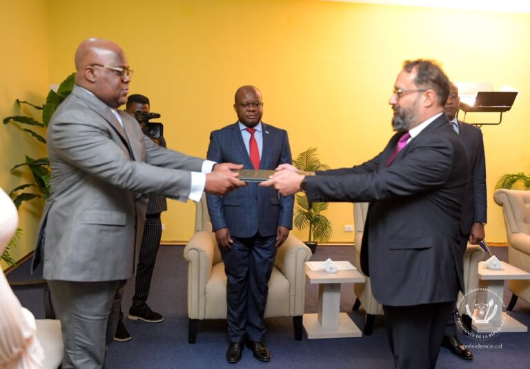 Diplomatie : Trois nouveaux ambassadeurs déposent leurs lettres de créance chez le président Félix-Antoine TSHISEKEDI