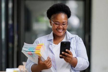 RDC : le guichet numérique promet moins de files, mais exige plus de confiance