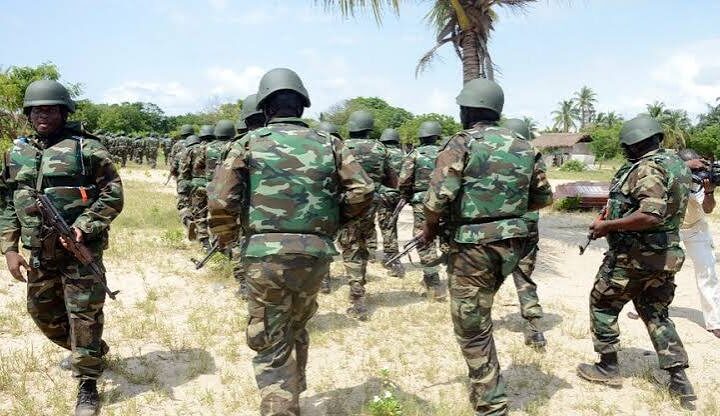Nigeria : l’armée nigériane change d’échelle face aux crises sécuritaires